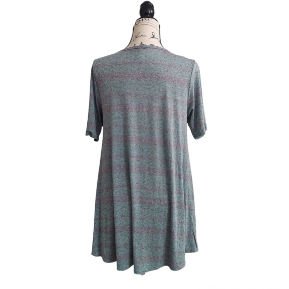 NWOT LulaRoe Classic Tunic Top Short Sleeve M - Picture 3 of 8